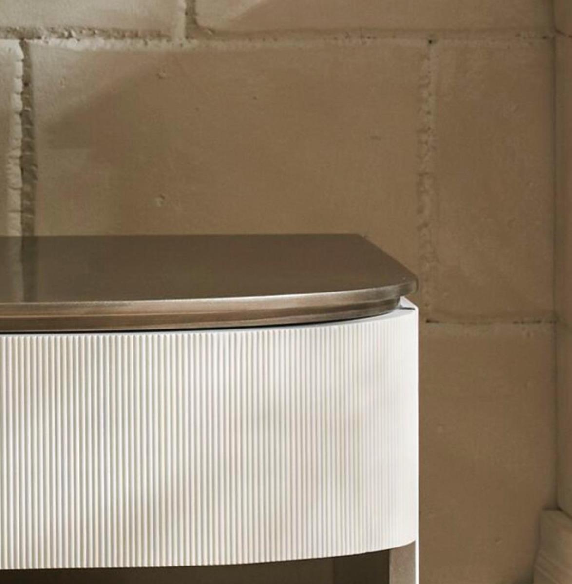 Caracole Bedside Deep Sleep.