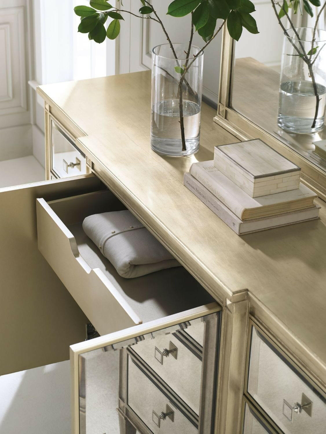 La-dee-dah Bedroom Dresser.