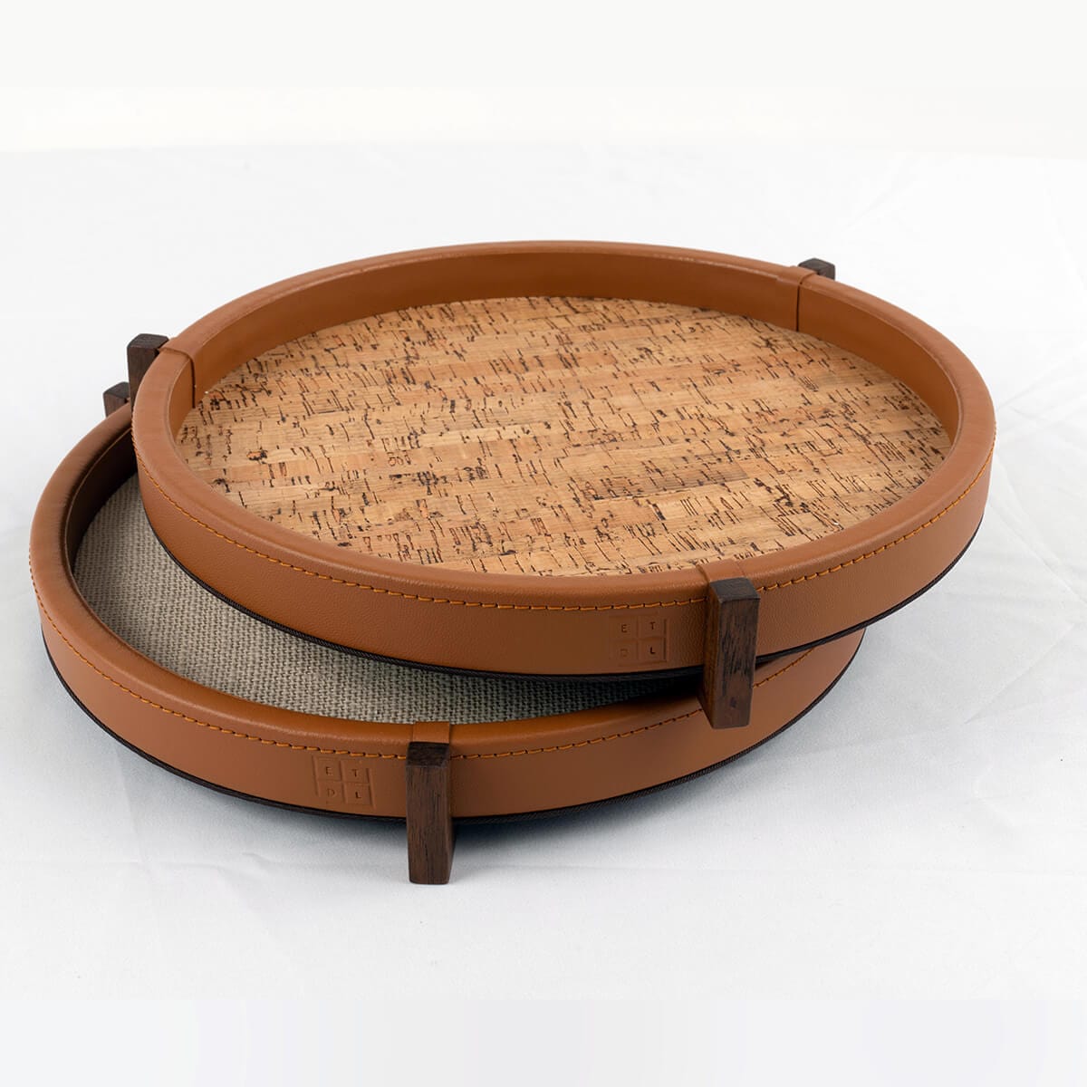 Ralf Round Tray Leather and Cork.