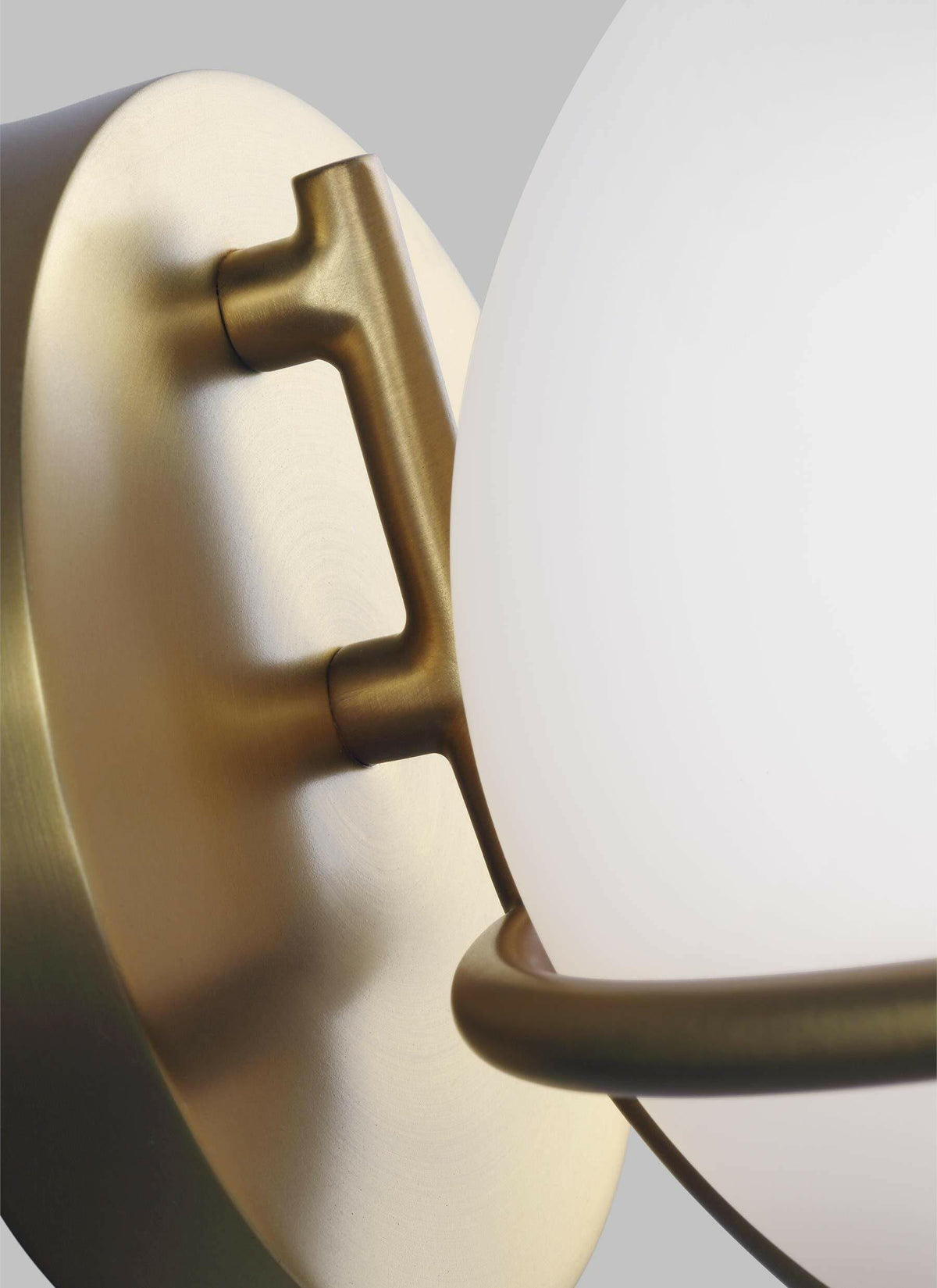 Apollo 1 Light Wall Light - Burnished Brass.