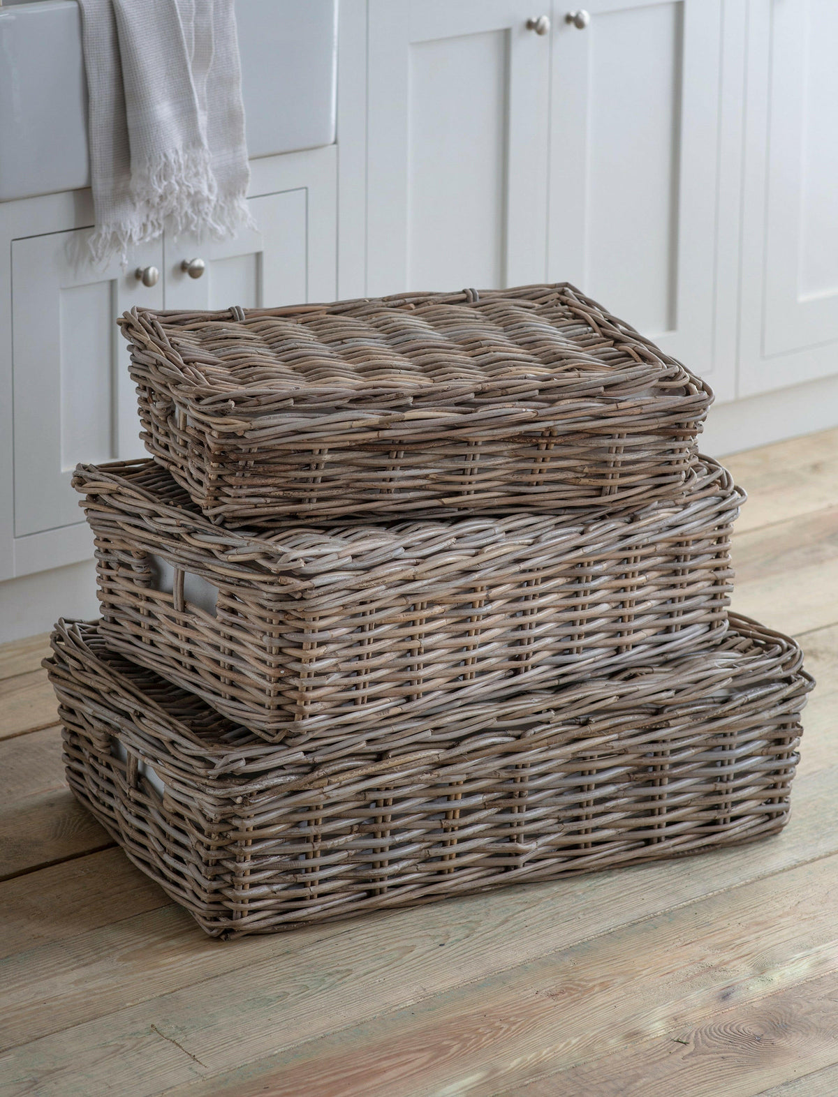 Bembridge Basket with Lid - Medium.