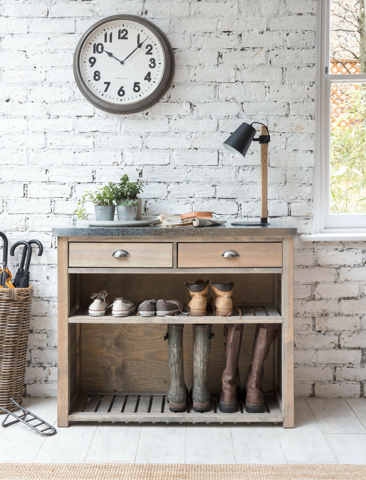 Aldsworth Bootroom Unit.