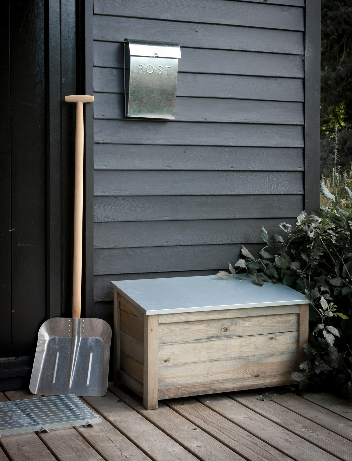 Aldsworth Outdoor Storage Box - Small.