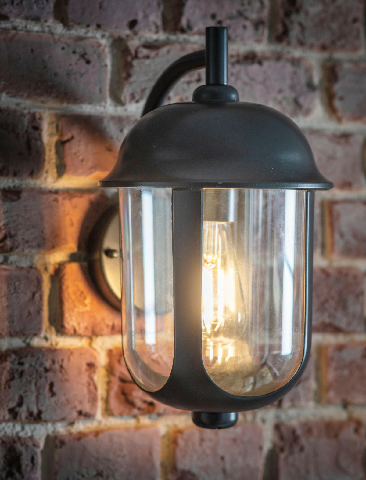 Harleyford Wall Light.