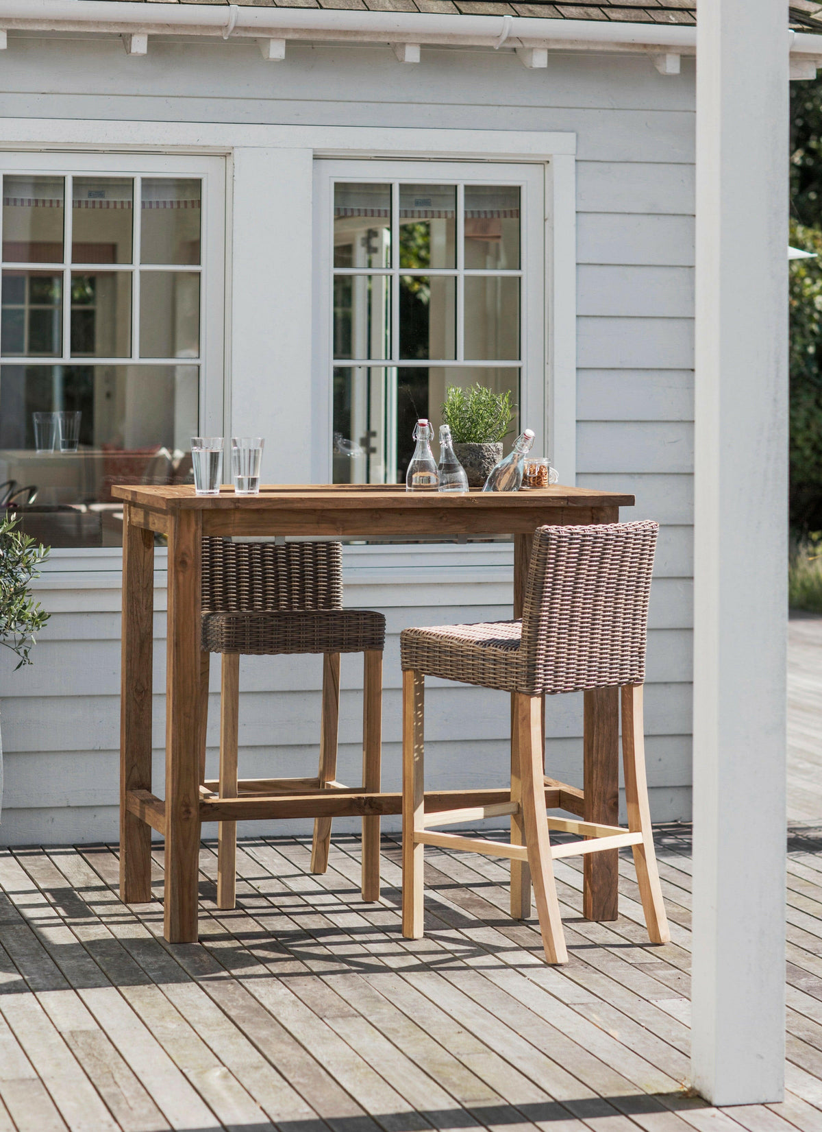 St Mawes Drinks/Planter Bar Table - Small.
