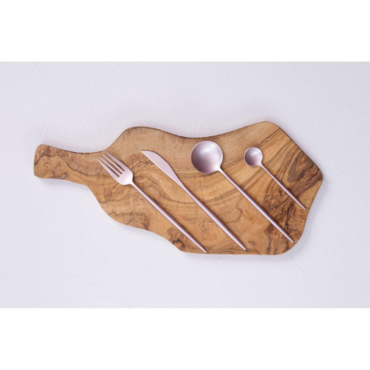 Avie 16 Pc Matte Pink Finish Cutlery Set.