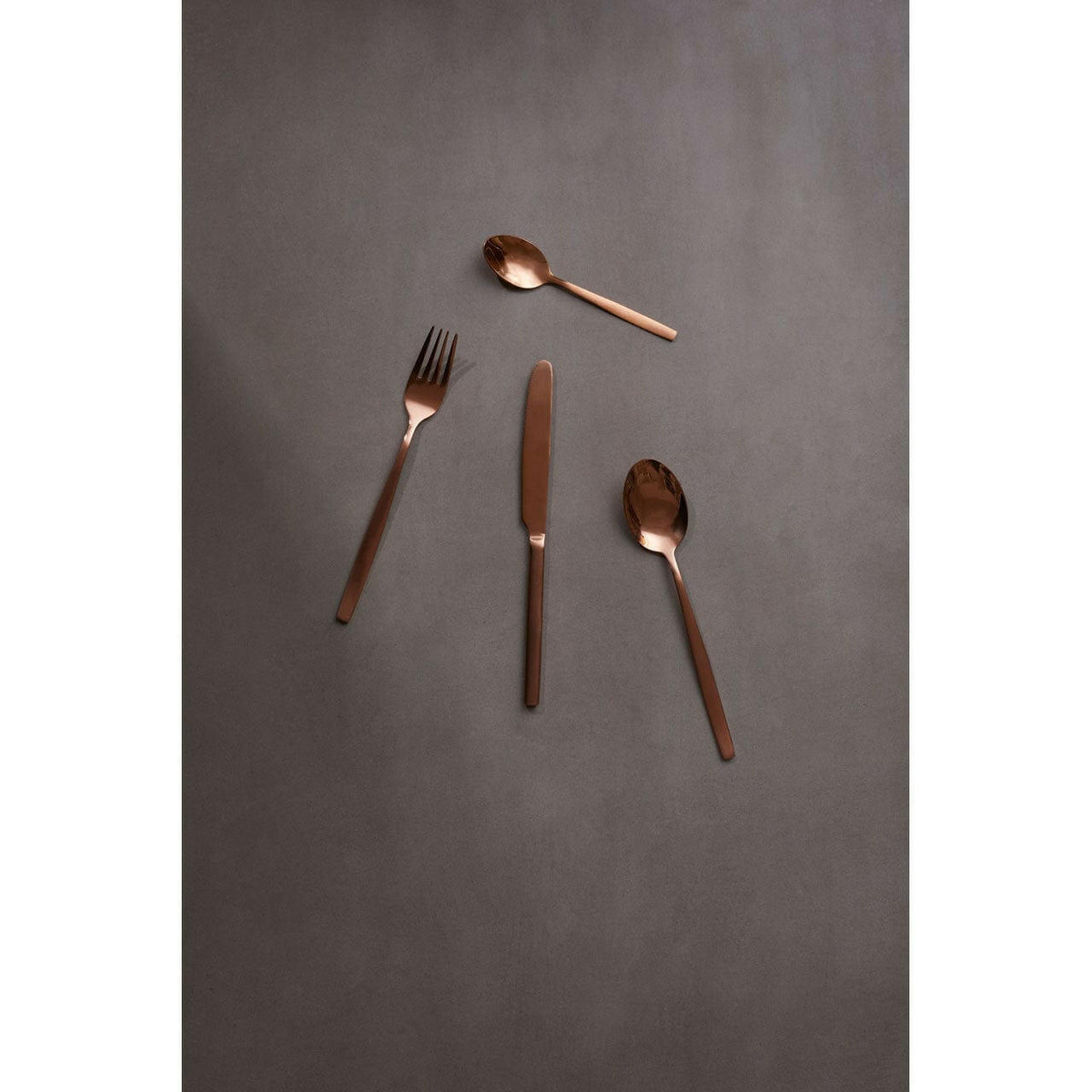 Avie 16 Pc Rose Gold Finish Cutlery Set.