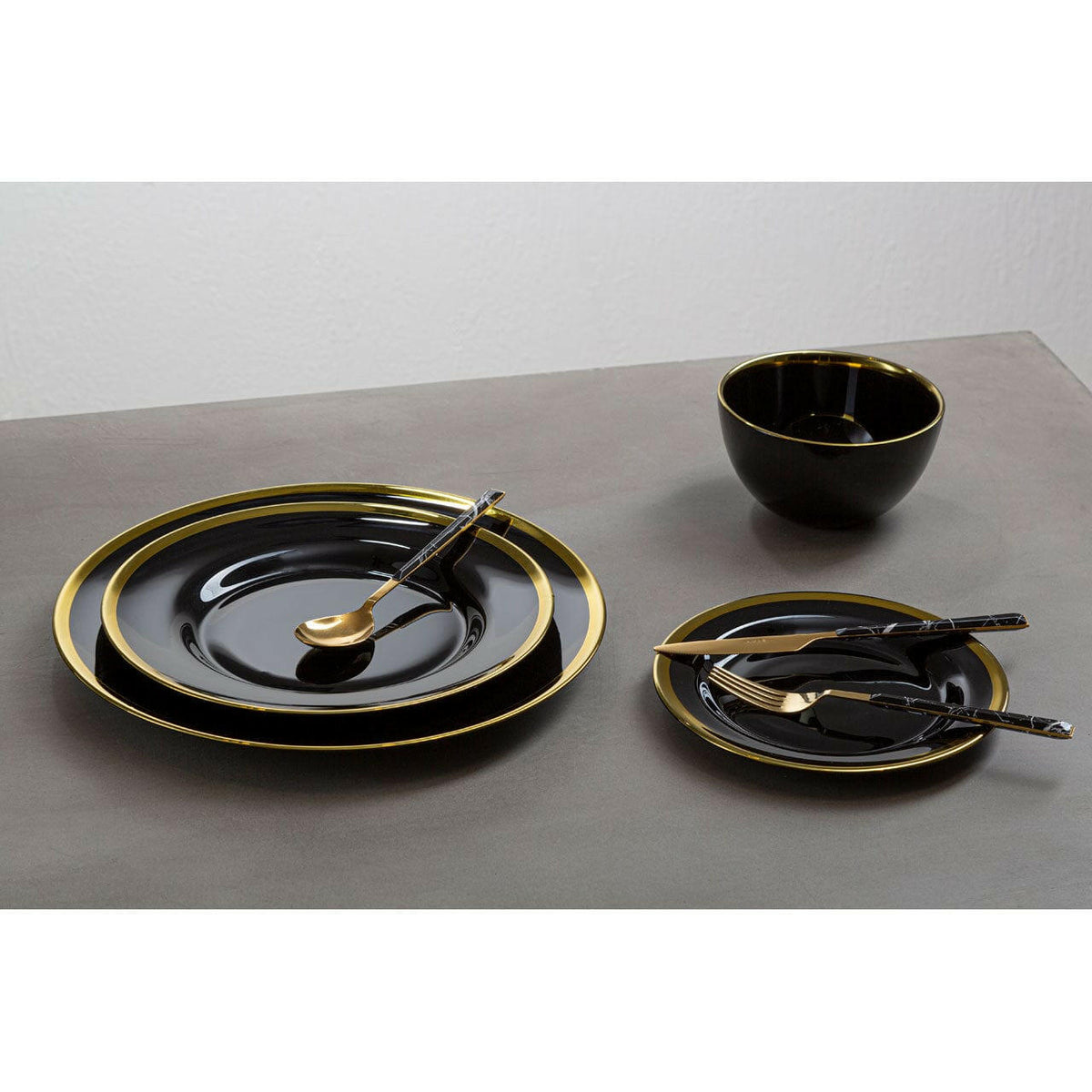 Avie 16Pc Black Faux Marble Cutlery Set.