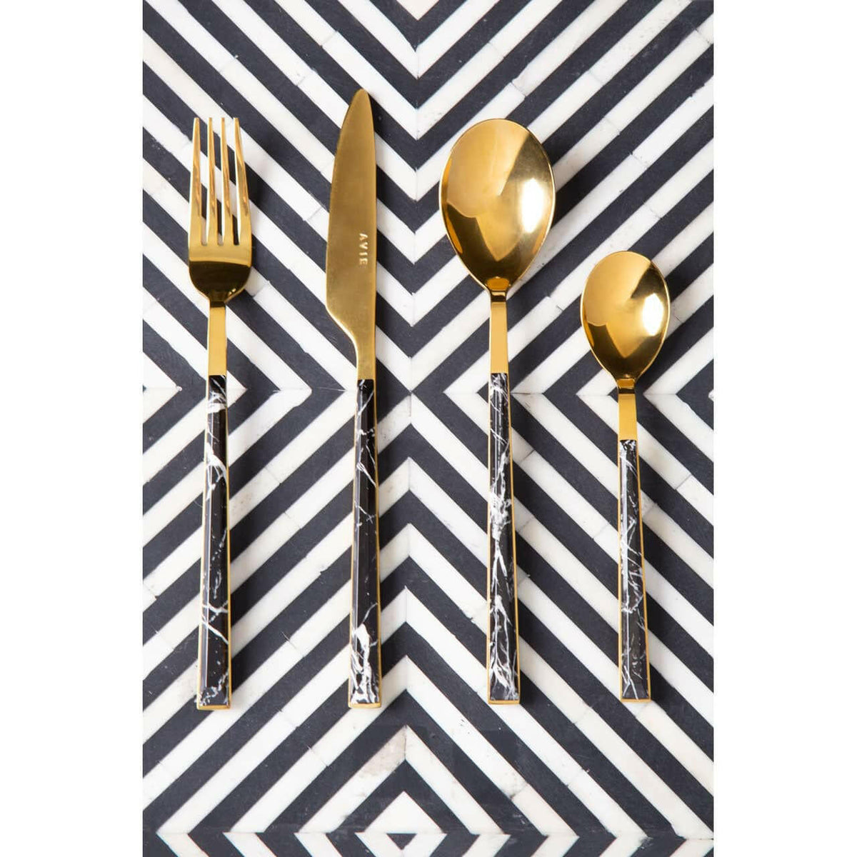 Avie 16Pc Black Faux Marble Cutlery Set.