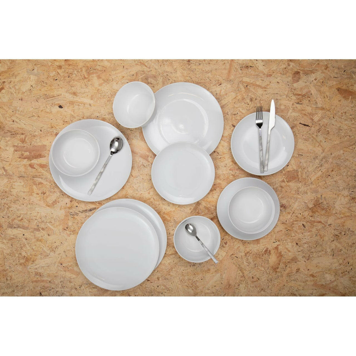 Avie 16Pc White Faux Marble Cutlery Set.