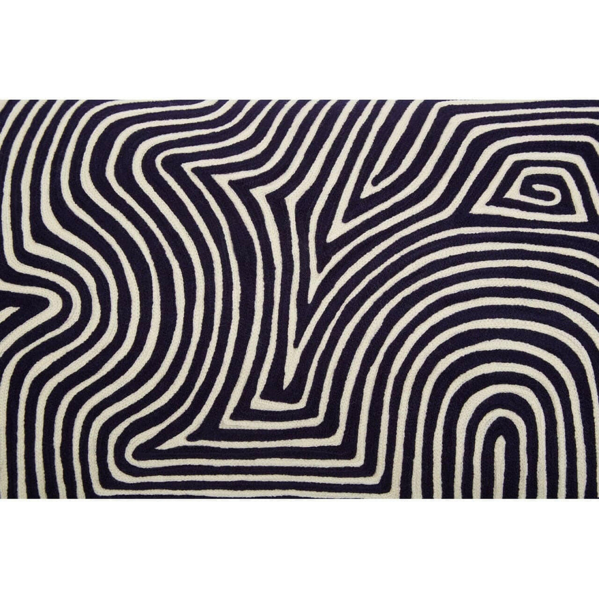 Bowie Ozella Navy And White Rectangular Cushion.