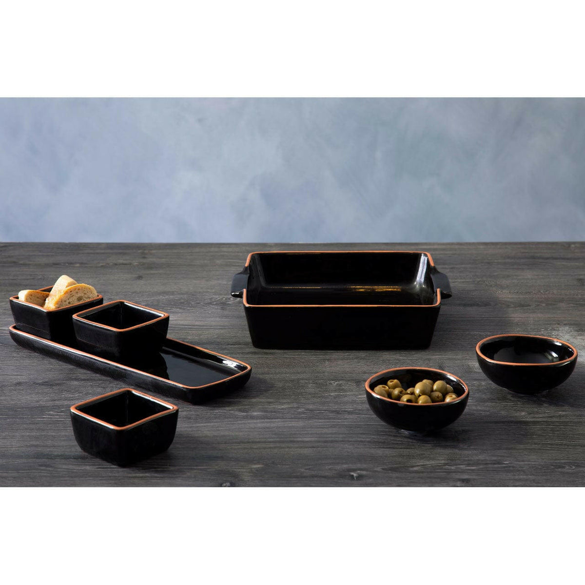 Calisto Black Glazed Dishes On Tray.