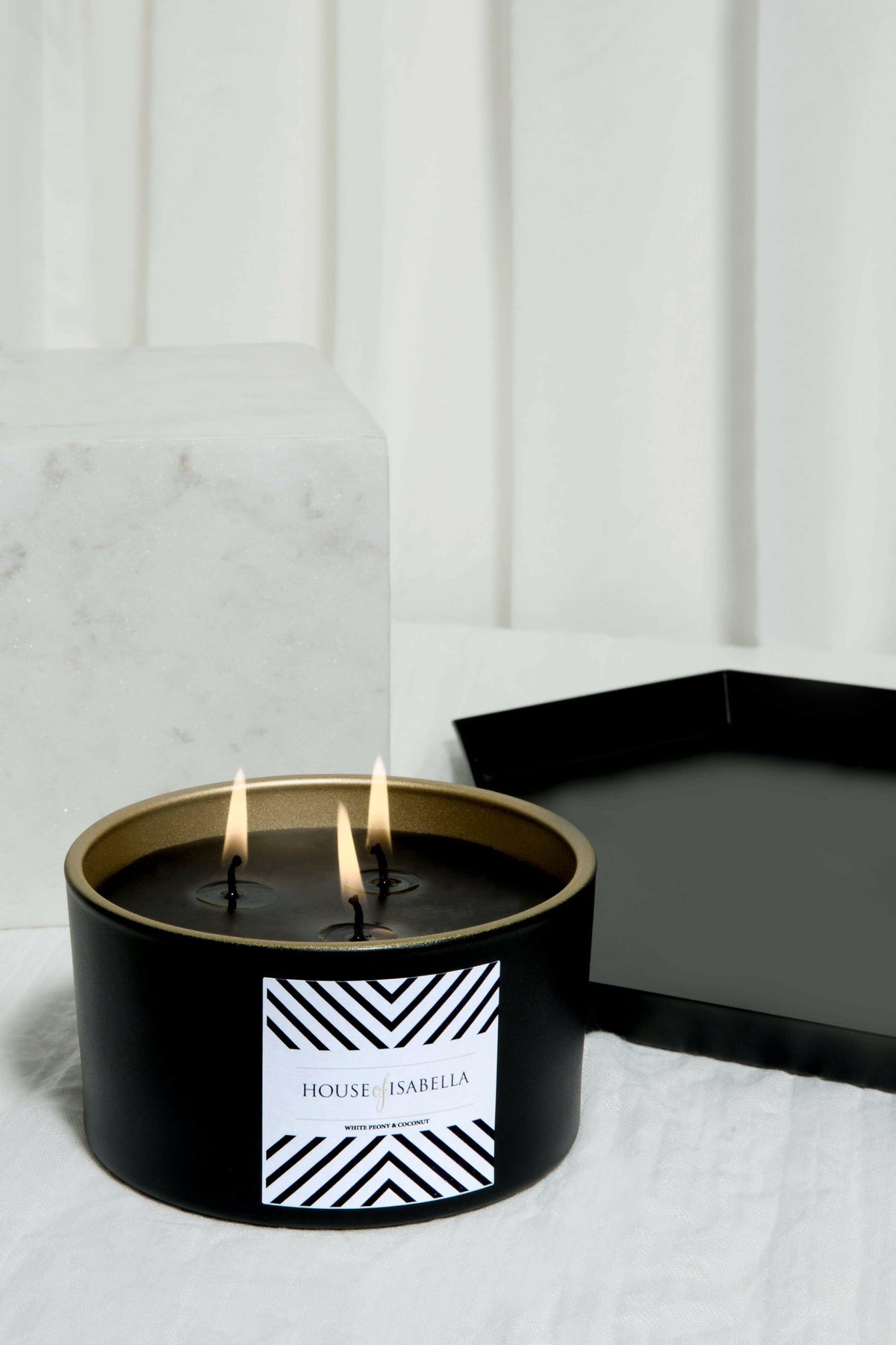 Luxury Scented 3-Wick Candle Tuberose & Orange Blossom.