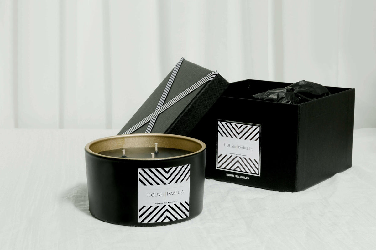 Luxury Scented 3-Wick Candle Tuberose & Orange Blossom.