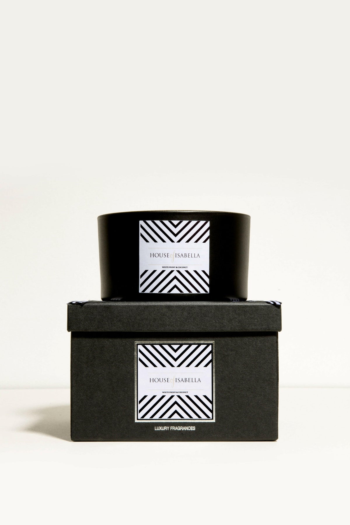 Luxury Scented 3-Wick Candle Tuberose & Orange Blossom.