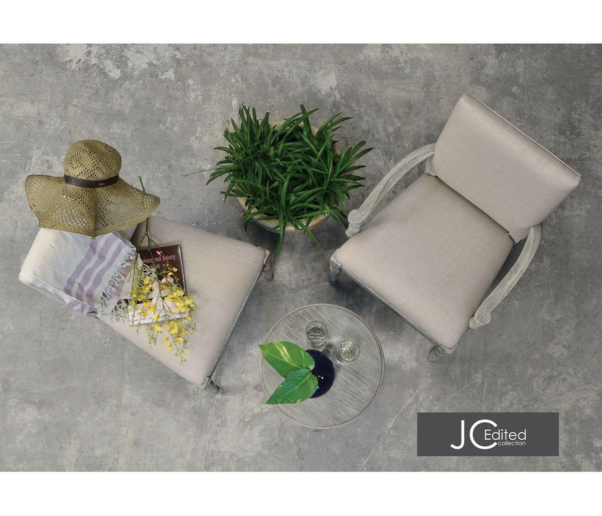 Jonathan Charles Dining Chair with Arms Rustic in Mazo - Rustic Grey.