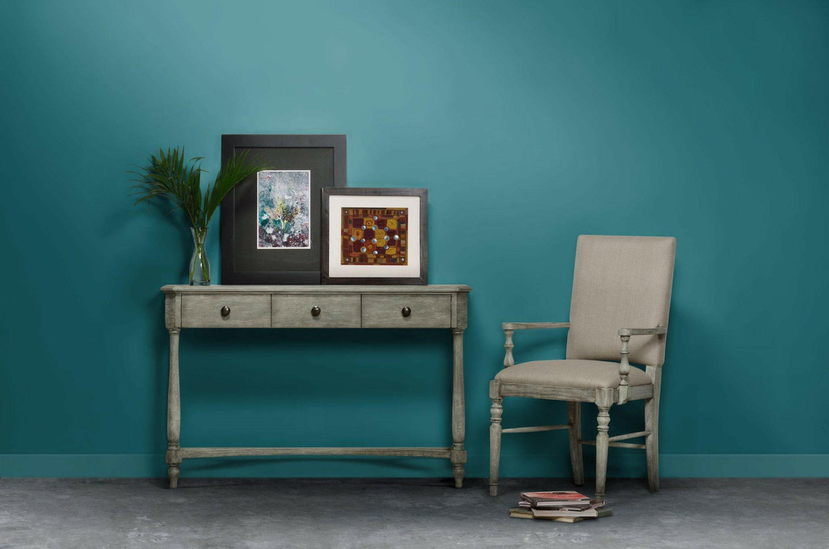 Jonathan Charles Dining Chair with Arms Rustic in Mazo - Rustic Grey.