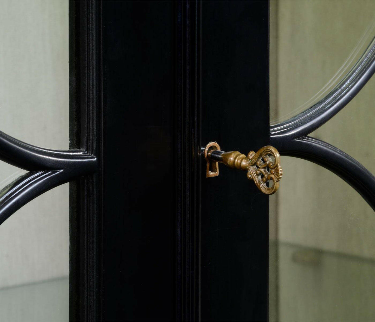 Jonathan Charles Breakfront Display Cabinet Palace.