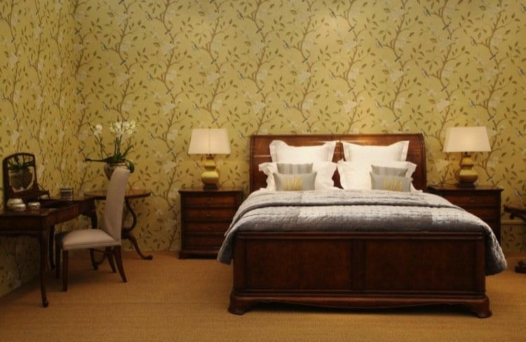 Jonathan Charles King Sleigh Bed Monarch.