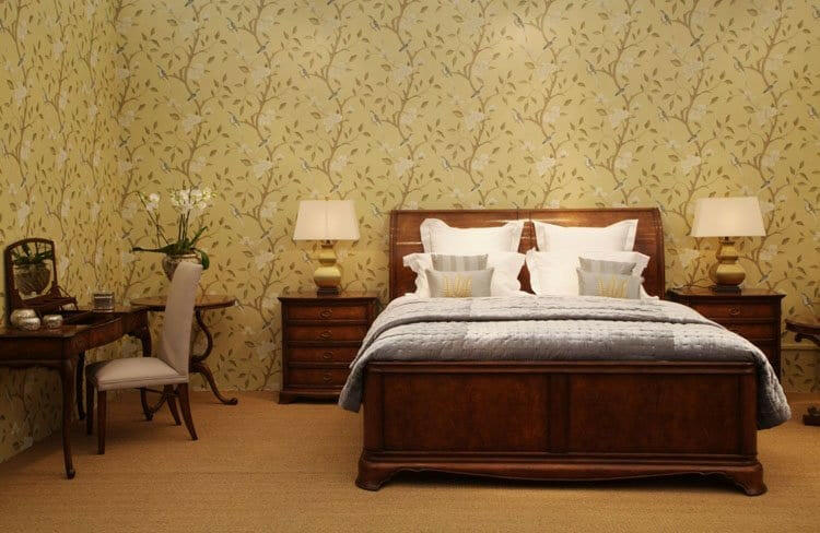 Jonathan Charles Super King Sleigh Bed Monarch.