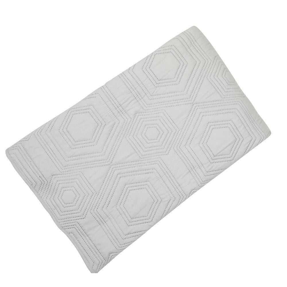 Malini Dorchester King Quilt.