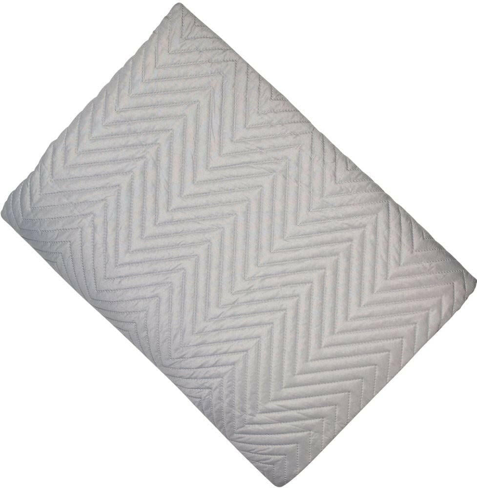 Malini Amelle Grey Quilt.