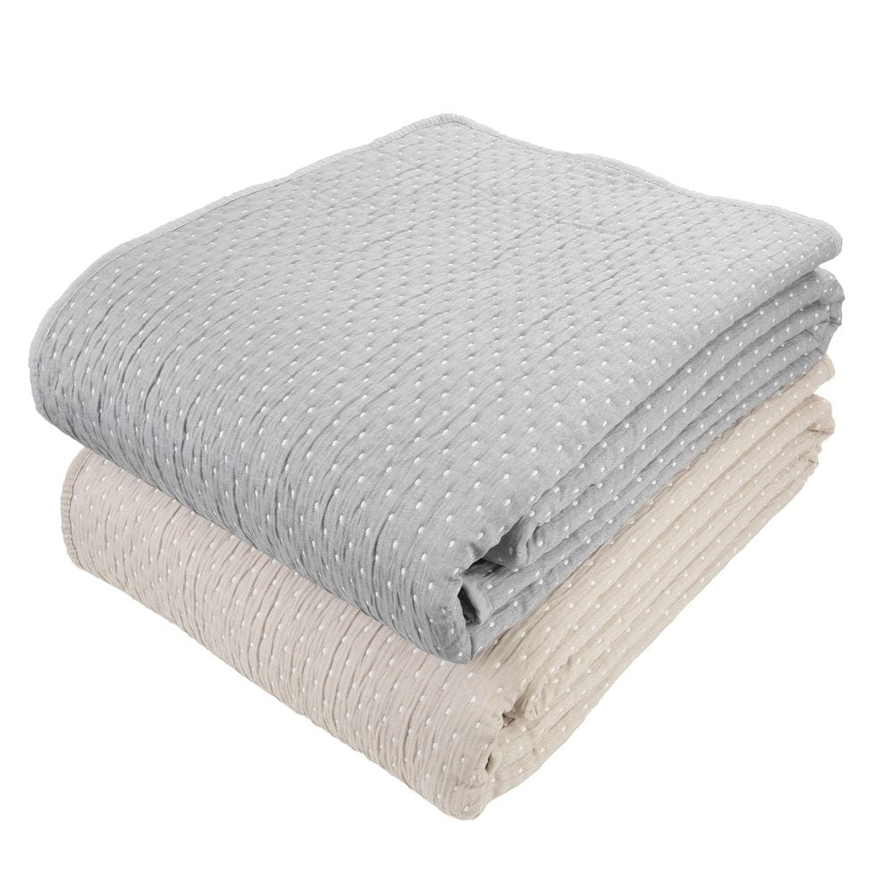 Malini Levi Grey King Quilt.