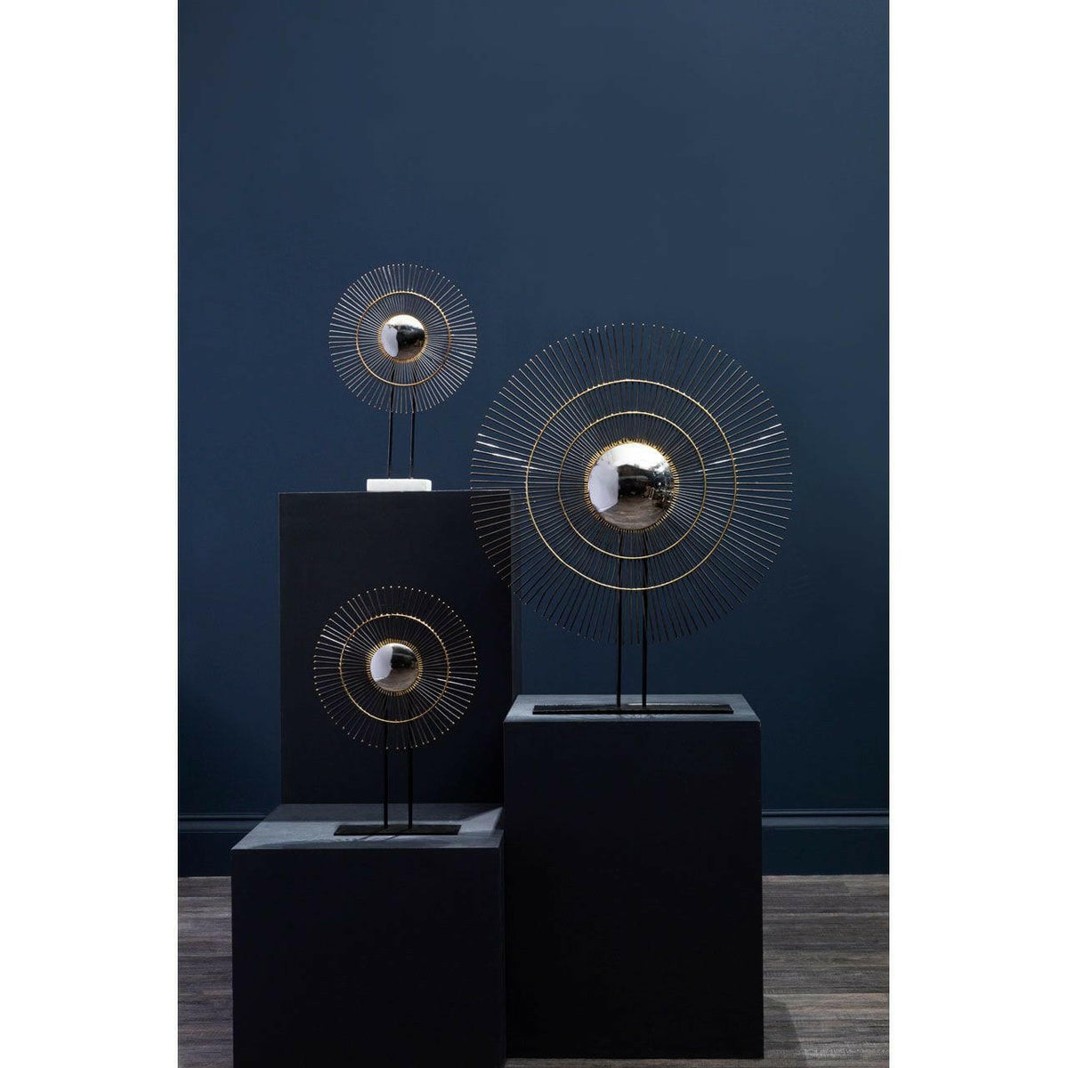 Milani Quill Sculpture.