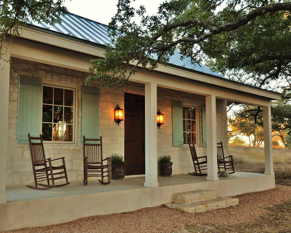 Market Square 3 Light Wall Light.