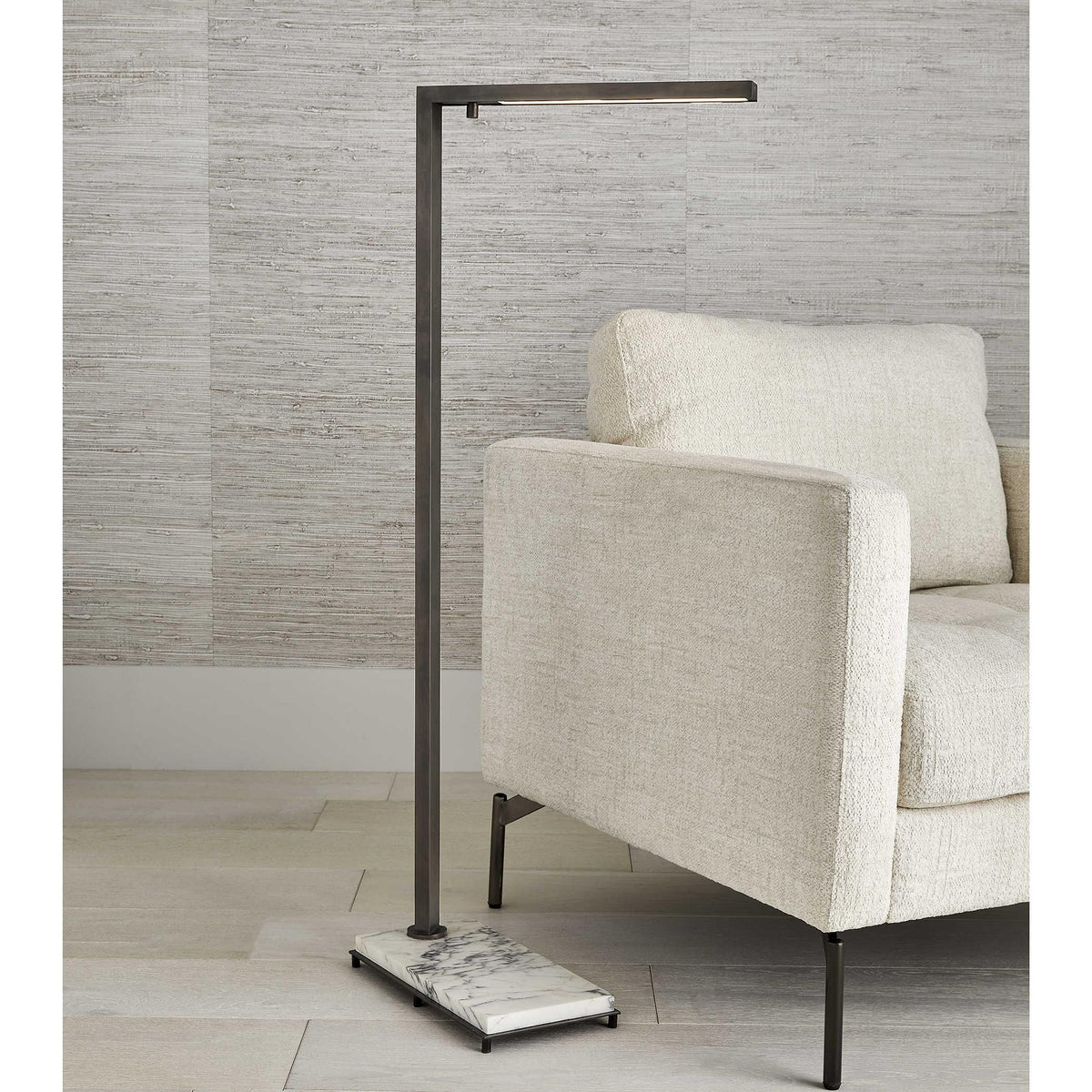 Black Label Illume Floor Lamp - Marble/bronze.