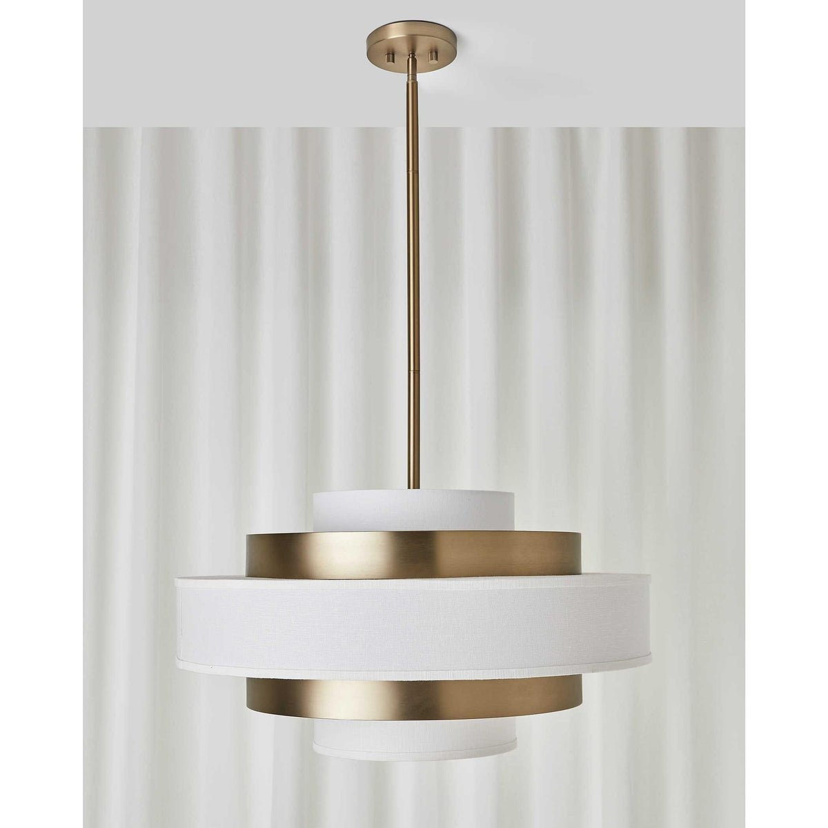 Black Label Radio City, 6 Lt Pendant.