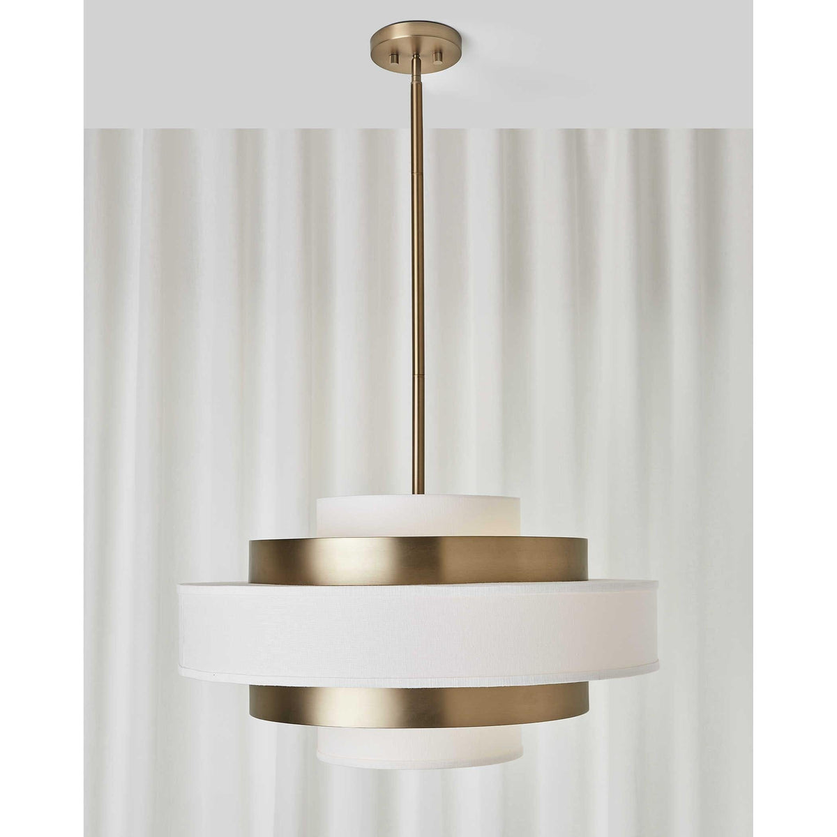 Black Label Radio City, 6 Lt Pendant.